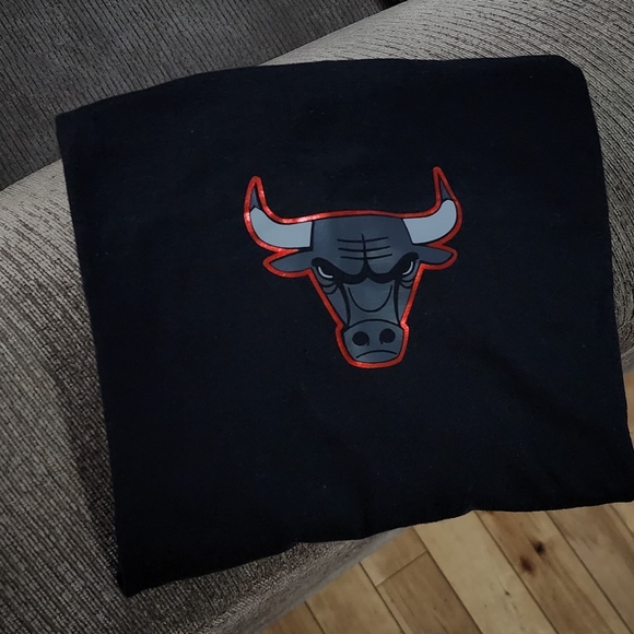 Bulls New Era t-shirt - Picture 2 of 5